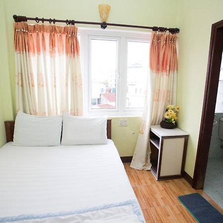 Sunny Fine Guesthouse Hue Bagian luar foto