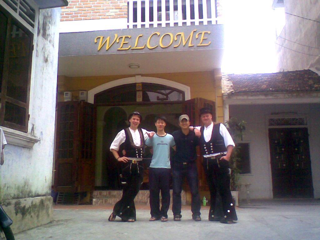 Sunny Fine Guesthouse Hue Bagian luar foto
