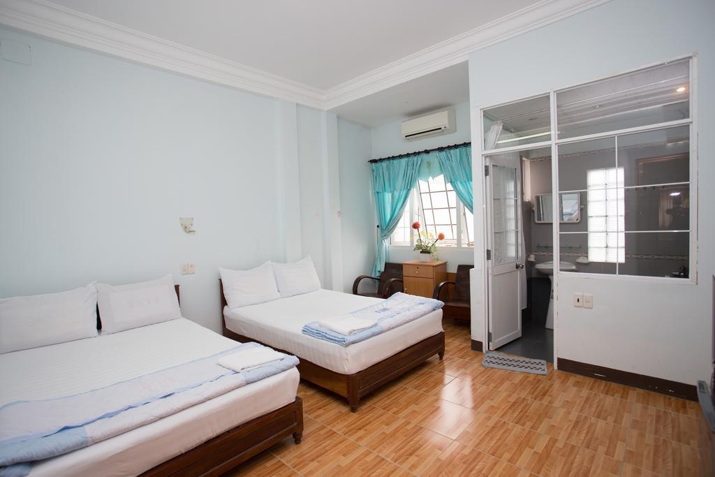 Sunny Fine Guesthouse Hue Bagian luar foto