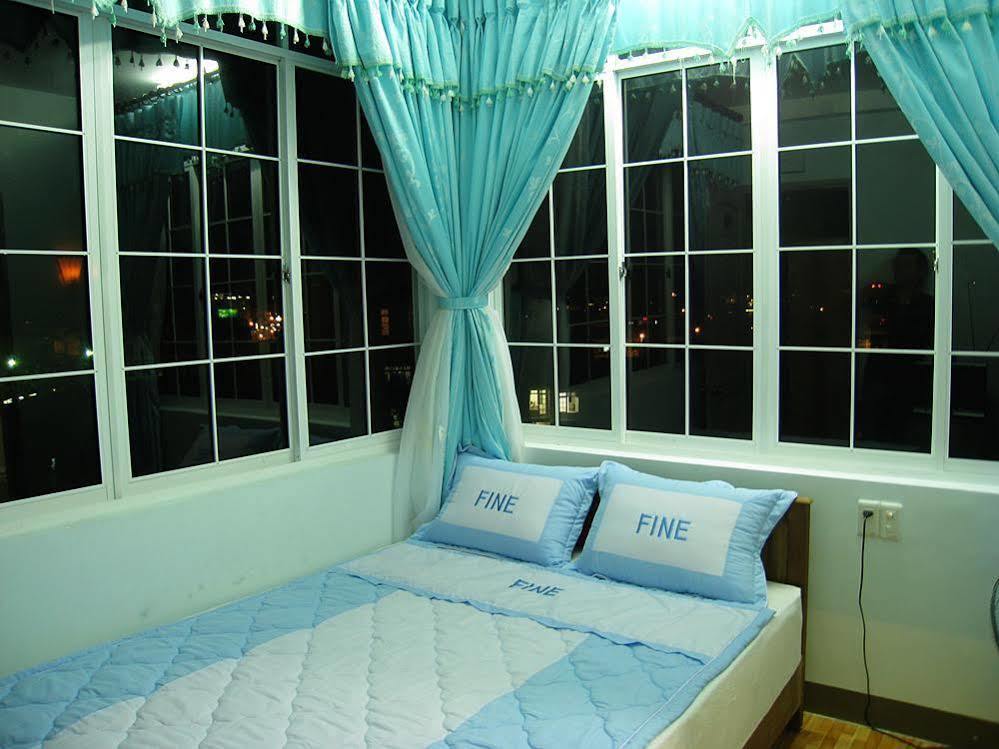 Sunny Fine Guesthouse Hue Bagian luar foto